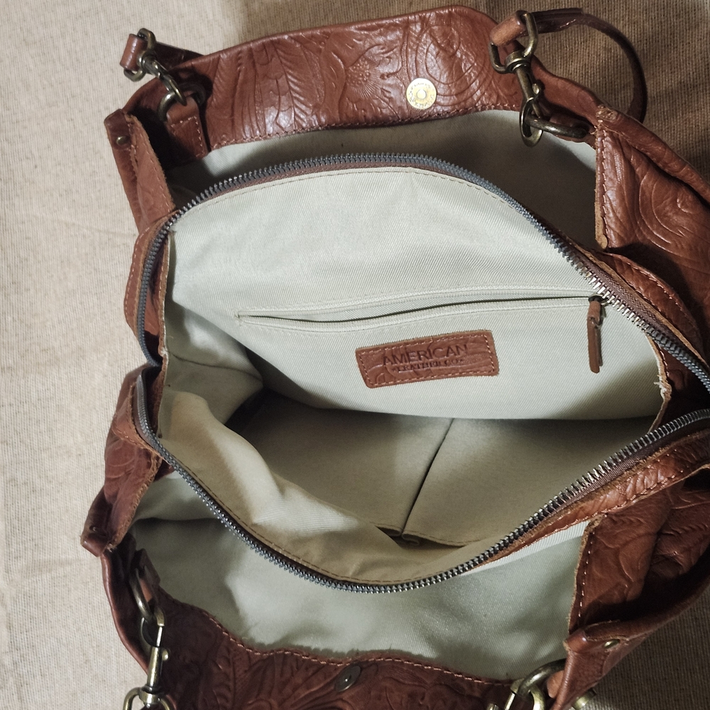 Elegant Brown Embossed Leather Tote - Picture 9 of 16
